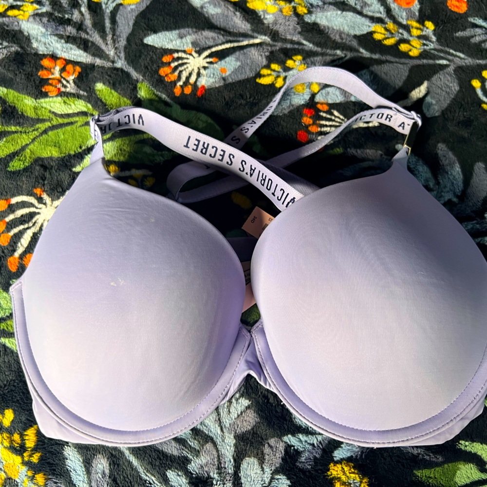 Victoria’s Secret bra